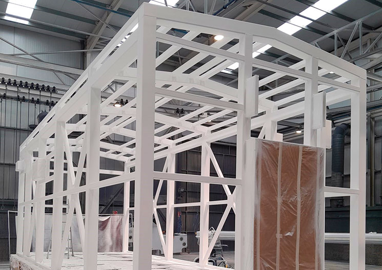 Recubrimiento de pinturas y metalizados para materiales metálicos